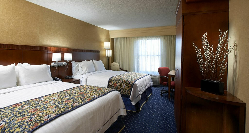 Courtyard Hotel 3*